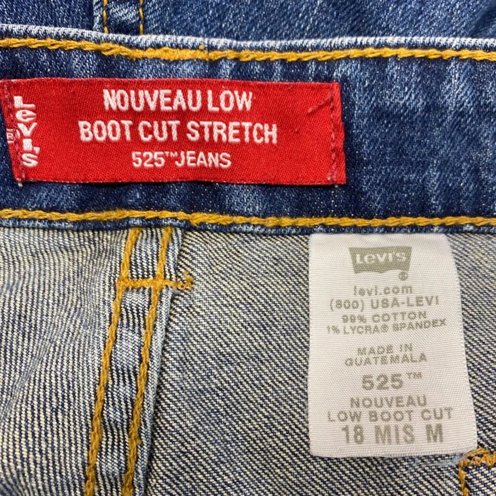 VTG‎ Levi's 525 Nouveau Low Stretch Denim Cut Off Jeans Raw Hem size 18 Y2K